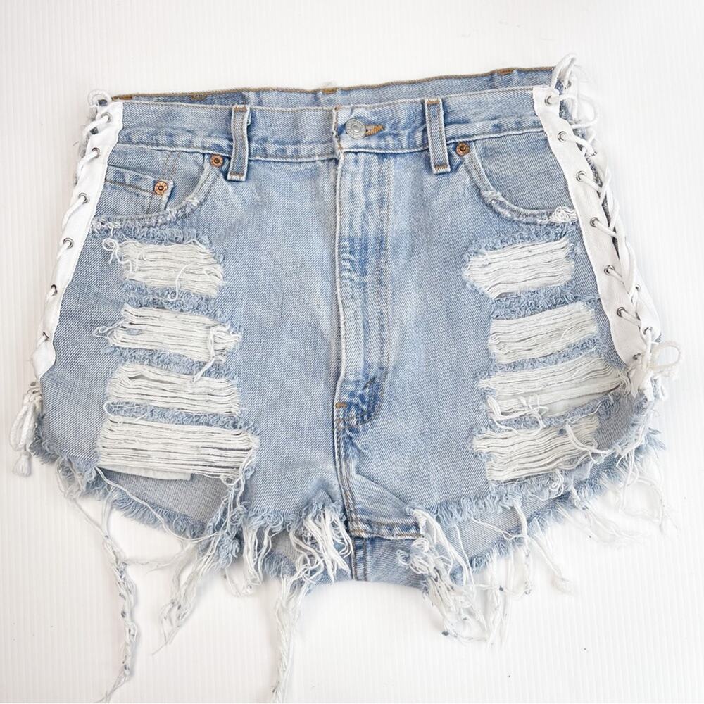 Authentic Vintage Levi’s | Reworked Denim Shorts